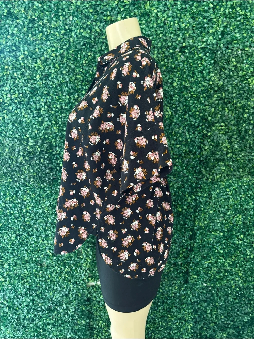Madewell Black Floral Button-Front Short Sleeve Shirt